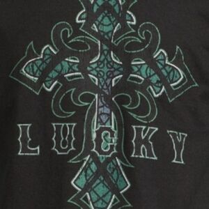 Lucky Cross T- Shirt Black